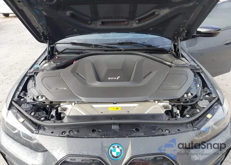 2024 BMW I4 Edrive35 z USA, uszkodzony, nr VIN WBY43AW05RFR83451